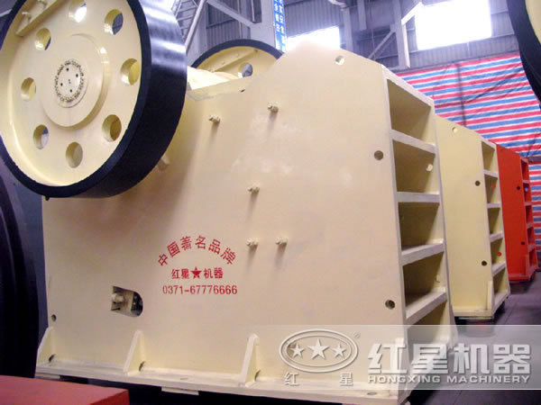 1500t/h顎式破碎機 1500t/h顎式破碎機