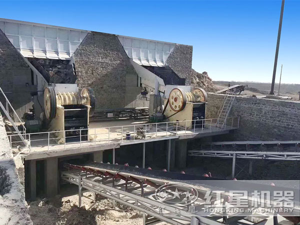 鵝卵石顎式破碎機生產現場 鵝卵石顎式破碎機生產現場