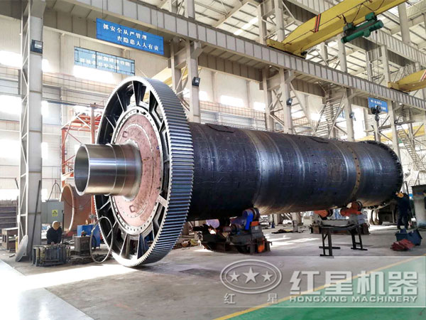 1830*4500球磨機出廠前 1830*4500球磨機出廠前